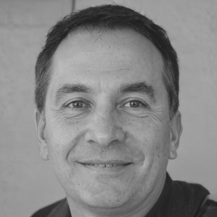 Portret instructor Alexandru Tănase