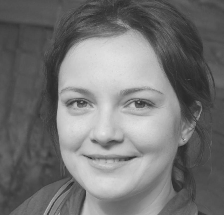 Portret Ioana Rădulescu